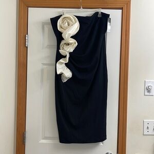 New York and Company strapless white rosette detail dress, xxl.